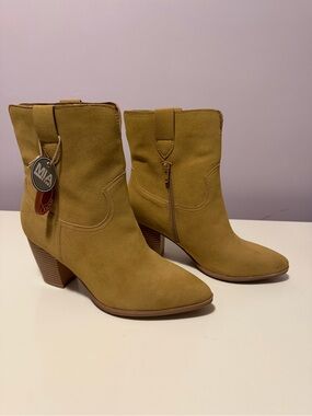 MIA light brown Suede Mid-Heel Ankle Booties‎